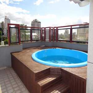 Cobertura 1 dormitório com piscina bairro Moinhos de Vento 